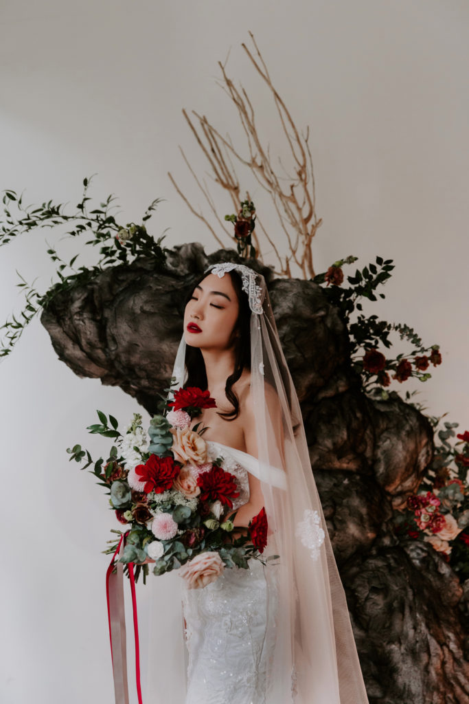 styled shoot, styled shoot singapore, dark romance, sipei goh, christine chia makeup, wulala, angveilyu, juilletofficial, liz florals, wedding photographer singapore, wedding photography singapore, singapore female photographer, nataliewongphotography