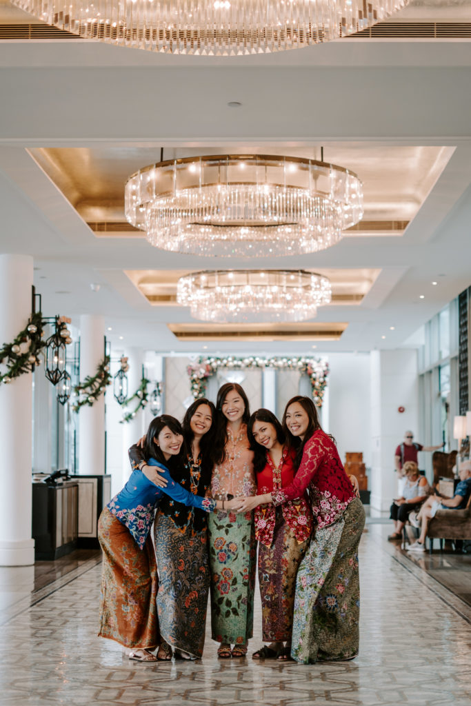 clifford pier, wedding photography singapore, wedding photographer singapore, singapore wedding photographer, female wedding photographer, nataliewongphotography, peranakan wedding, peranakan bridesmaids, peranakan bridal party outfit, fullerton bay hotel, fullerton bay hotel wedding