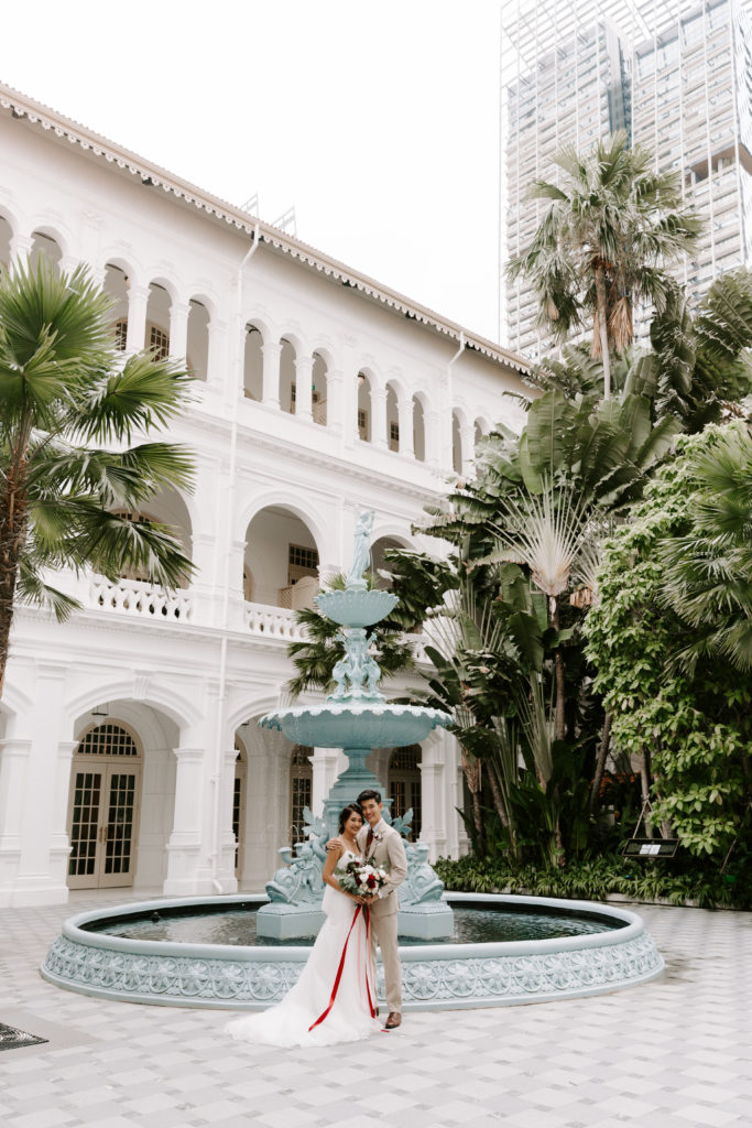 raffles hotel, raffles hotel wedding, singapore wedding photographer, wedding photographer singapore, wedding photography singapore, female wedding photographer, nataliewongphotography, skinnyblooms, assemblesg, thegownwarehouse, hotel wedding singapore